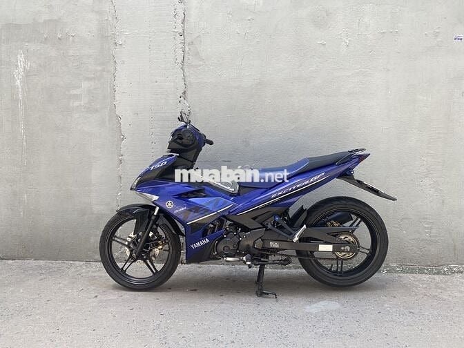hai vc dư xe nên cần bán chiếc xe chính chủ này