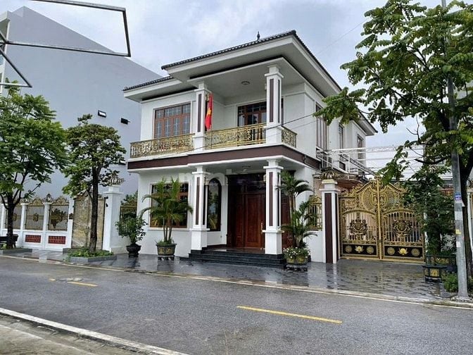 Bán đất đấu giá Phú Điền, vỉa hè, kinh doanh, ô tô tránh, hơn 4 tỷ