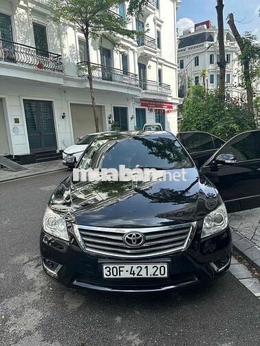 Toyota Camry 2011 3.5Q - 13000 km