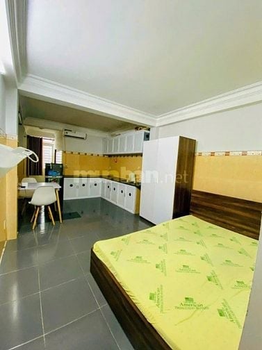 Phòng trọ Gò Vấp phòng full nội thất, sân sau thoáng mát cho nuôi pet.
