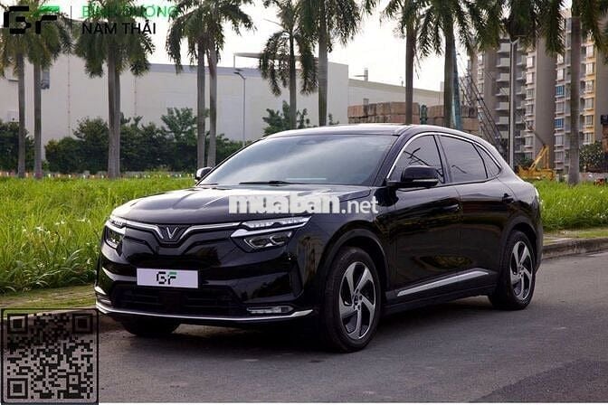 VinFast VF8 Plus 2023  - 53884 km