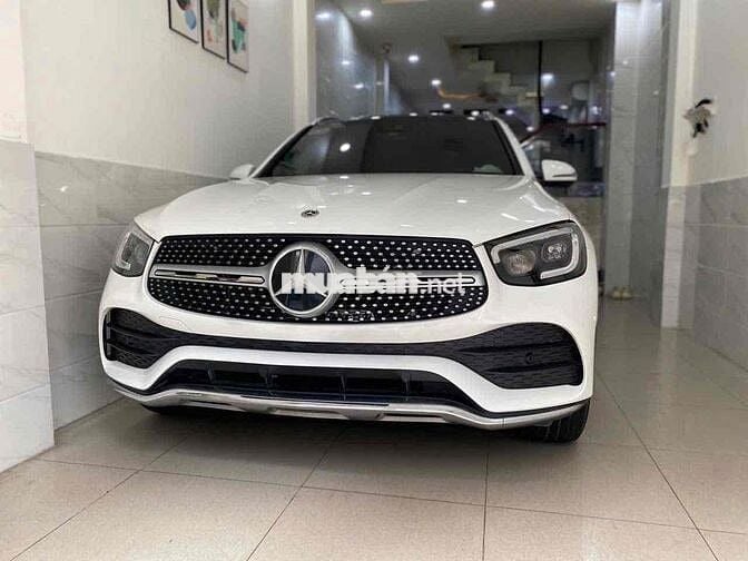 Mercedes Benz GLC 2022 300 4MATIC - Bank 90%