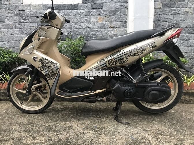 Yamaha novo 4 nâu bạc máy zin nguyên bản