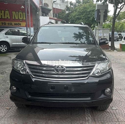 Toyota Fortuner 2012 - 120000 km