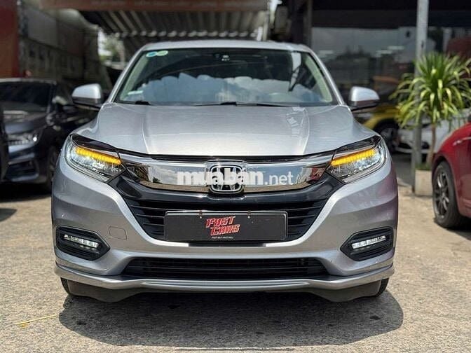 Honda HR-V 2019 bản L 1.8AT, màu bạc, 49.000 km