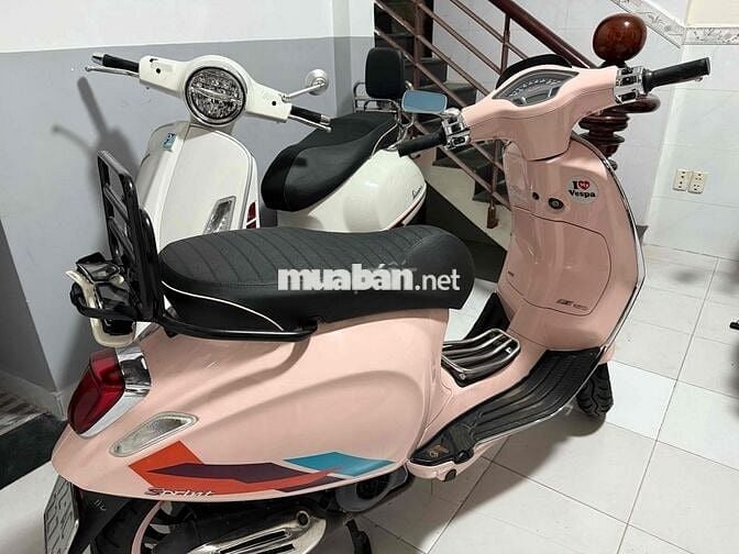Vespa Sprint 150 Hồng xe nữ ít đi 3500Km