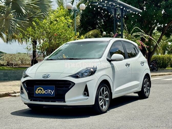Hyundai Grand i10 Hatchback 2022 -Trắng - 2v3km