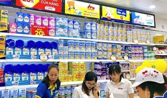 CHUỖI CỬA HÀNG MỚI KHAI TRƯƠNG CẦN 3 NHÂN VIÊN BÁN HÀNG
