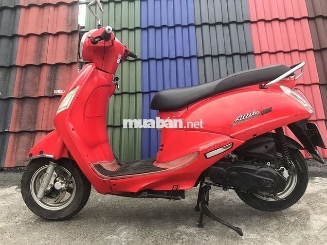 Atila Elizaberth Fi màu đỏ biển số tphcm