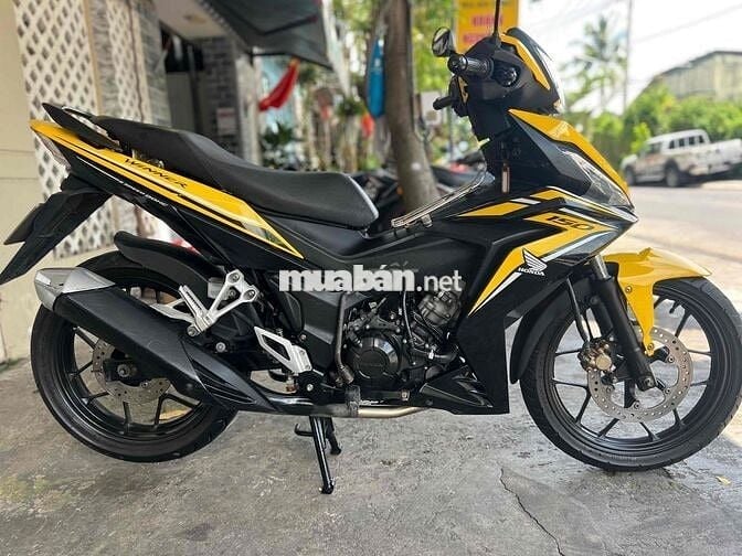 Thanh lý Winer V1 /2019 . Máy móc zin êm ru . Áo s