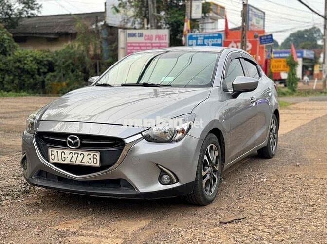 Mazda 2 2016  1.5 AT Sedan - 10000 km