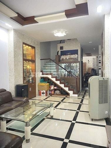 Hiếm - Biệt Thự lô B đường Trường Sơn DT: 7.5 x 20m, hầm 3 tầng