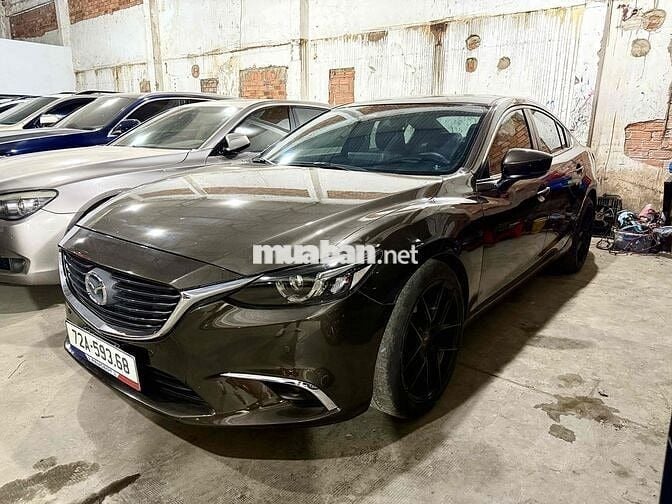 Mazda 6 2017 2.0 Premium - nhiều đồ chơi