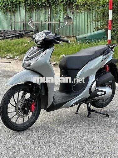 SH Mode abs 2021 lên màu xám xi măng
