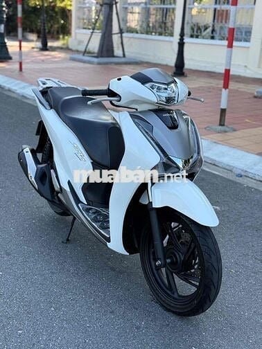 SH 2019 CBS NGUYÊN RIN HỖ TRỢ GÓP ĐẦY ĐỦ CHO AE