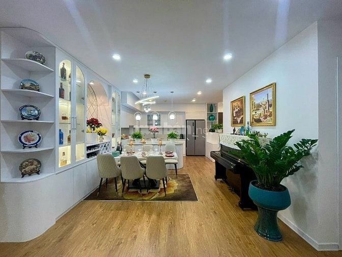 Hiếm! Căn hộ 4PN, 2VS, vị trí xịn sò tại trung tâm Hà Đông