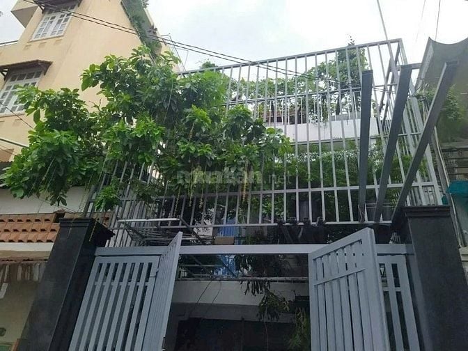 Bán Nhà 3 Tầng 4,4x24m - Hẻm 6m Trường Chinh Thông Song Hành, Quận 12