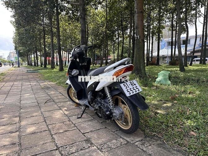 Click 110 biển số VIP