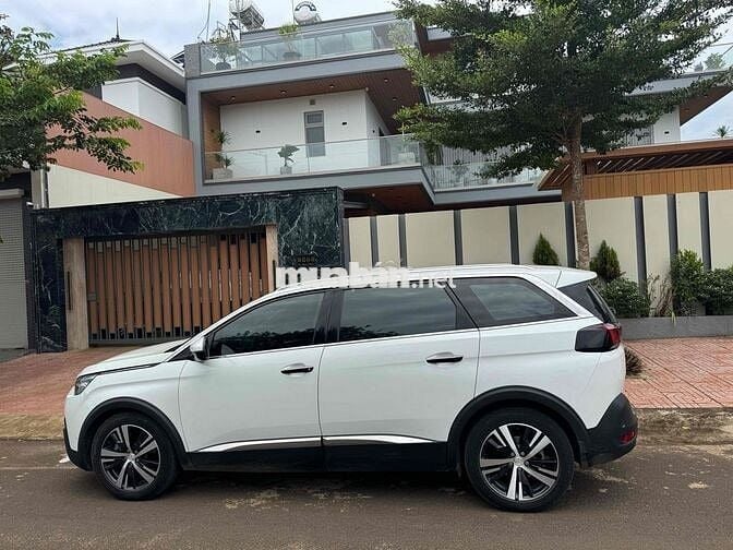Peugeot 5008 đời 2019 chính chủ