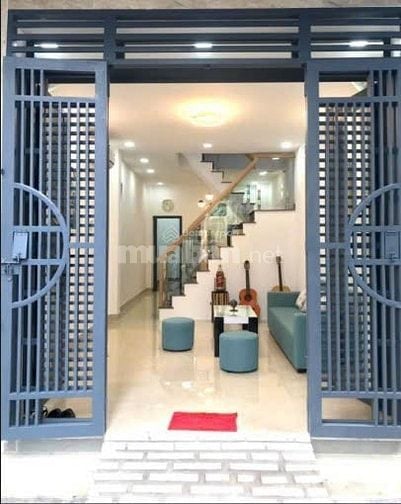 Cần bán nhà hẻm ôtô ngay hẻm 80 Đuờng Trần Quang Diệu, DT 39m2.