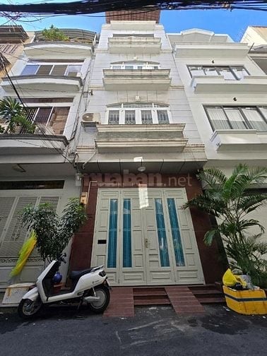 Bán nhà đường 10m 134 Thành Thái Q10. DT: 4,5mx16m, 3 lầu  giá 17,9 TỶ