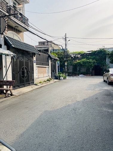 BÁN NHÀ NGAN BỀ THẾ 6M ĐƯỜNG NHỰA THÔNG RA NGAY BỐN XÃ CHỈNH 5.1 TỶ 