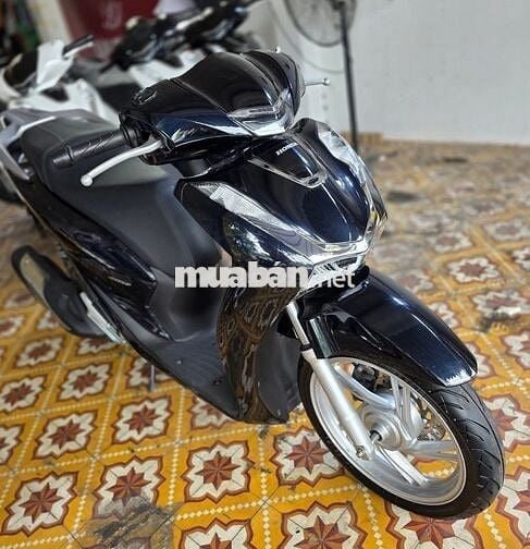 SH 160 2025 chạy 500km như mới có trả góp trao đổi