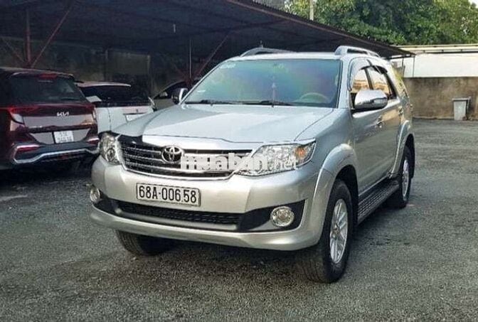 Fortuner MT máy dầu xe một chủ sản xuất 2012