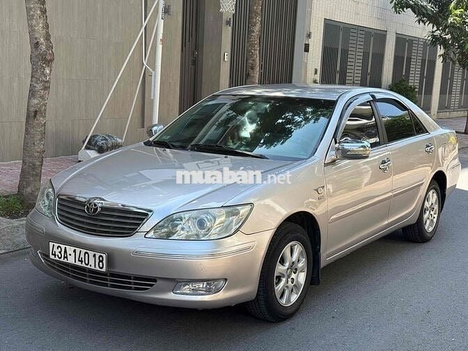 Toyota Camry 2003 2.4G MT nội thất nỉ zin