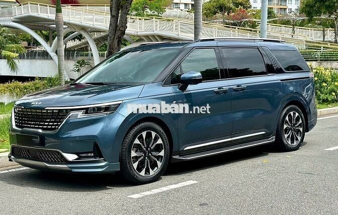 Kia Carnival 2022 3.5G Signature 7 chỗ - 48000 km