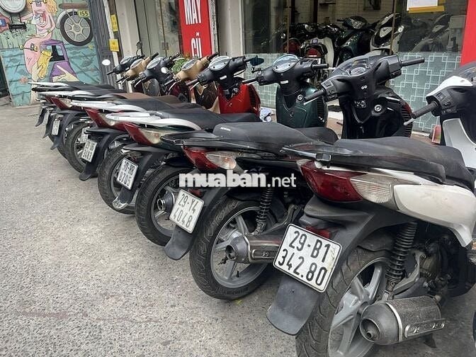 Bán xe sh nhập ý các đời.