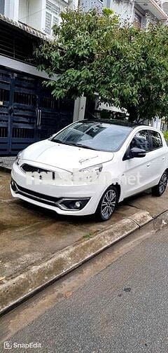 Mitsubishi Mirage 2017 1.2 CVT - 960000 km