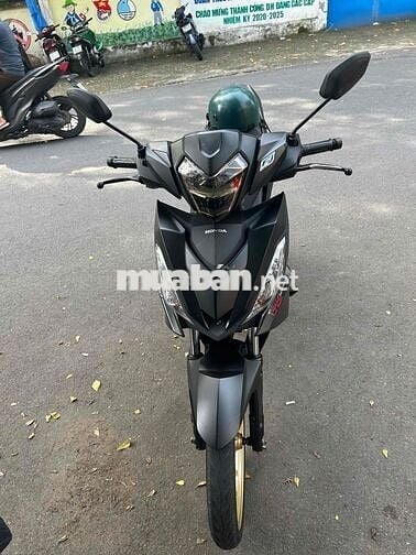 winer v1 2019 bản đen nhám
