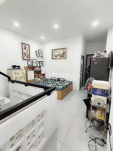 DUY NHẤT 2 TUẦN ĐẺ GIÁ 4TỶ8 NGAY CHỢ PHÚ NHUẬN BÁN CĂN CAO THẮNG  