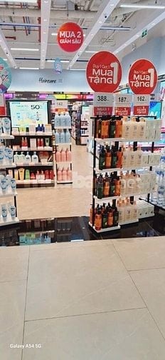 Quận 7 Cần Bổ Sung Thêm 5 NV LĐPT (Bán Hàng, Phụ Kho) Làm Việc Lâu Dài