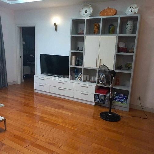 Cần cho thuê gấp căn hộ  Hùng Vương Plazza Q5 , Dt 129m2, 3 phòng ngủ,