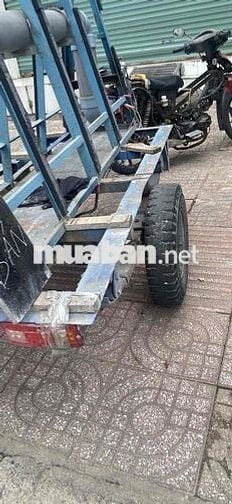 Dư xe lôi không xử dụng, cần bán.