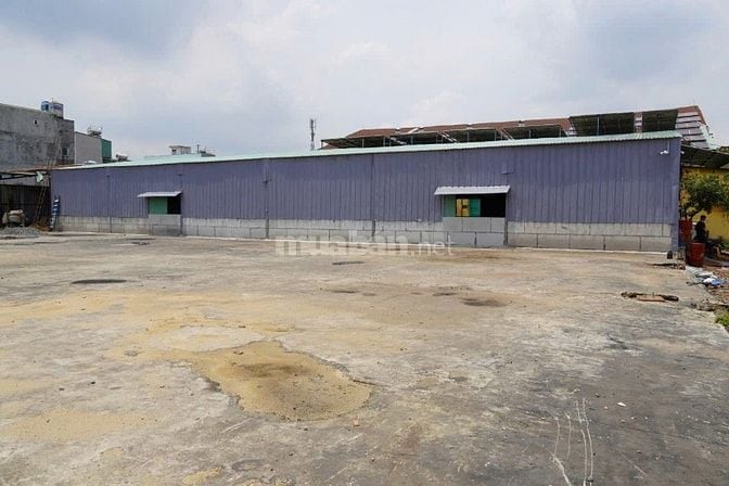 * Cho thuê đất nền bê tông*1800m2 gần đường QL 1A, Linh Trung, Thủ Đức