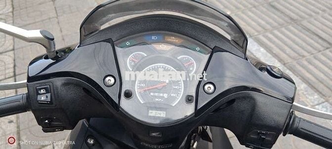 Cần thanh lý xe SH 2014