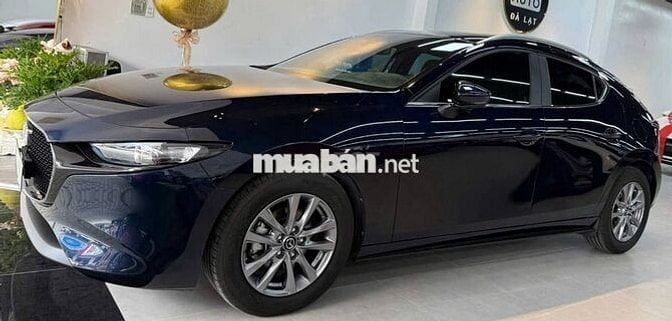 Mazda 3 2024 1.5L Sport Luxury - 6000 km