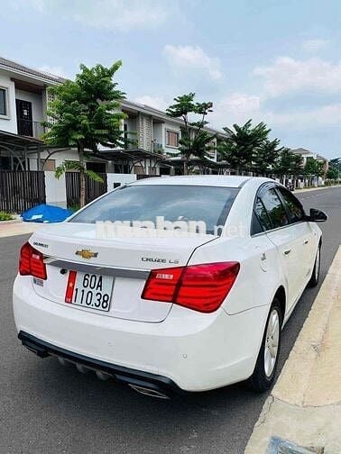 Cần bán xe gia đình Chevrolet Cruze LS 2013