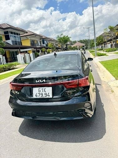 Cần bán kia k3  phiên bản 1.6premium