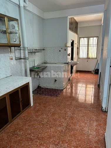 Bán căn hộ chung cư Âu Cơ, Lô C,  Phường 5, Quận 11