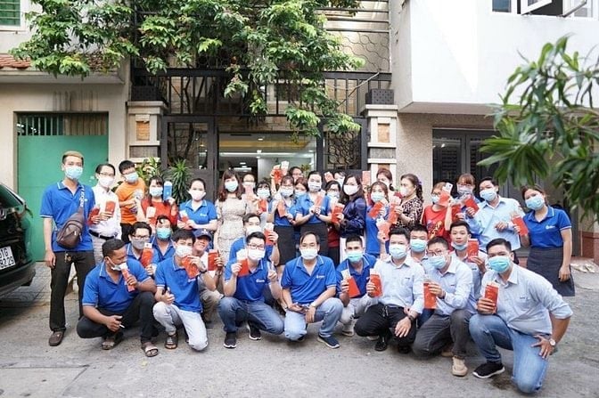 TUYỂN TÀI XẾ Ô TÔ LÁI XE CHO SẾP