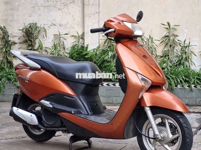 Honda Lead Fi nhập. xe nhà sử dụng