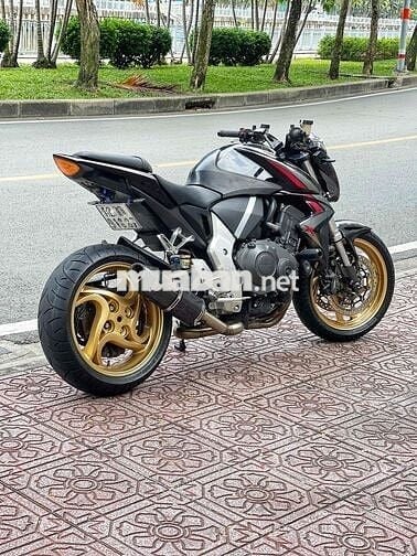 CB1000 abs