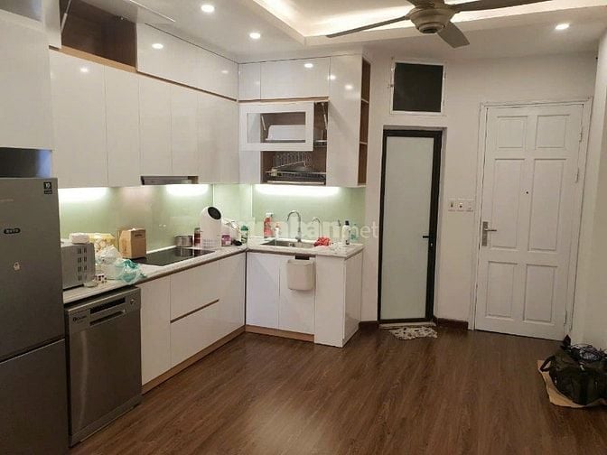 Chính chủ bán CC 45m2 Đình Thôn nội thất cao cấp, ô tô đỗ 1,85 tỷ