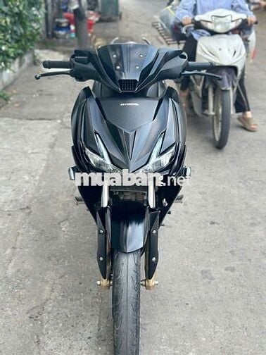 cần bán chiếc xe Winner X 2021 phanh ABS
