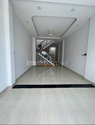 Nhà cần bán DT56m2-2tầng-3PN-ôtô Đậu cửa-Vĩnh hoà-Nha Trang- chỉ 2ty90