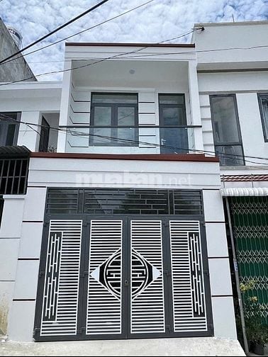 Nhà cần bán DT56m2-2tầng-3PN-ôtô Đậu cửa-Vĩnh hoà-Nha Trang- chỉ 2ty90